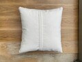 Perna, Anu Organic Woven Punch Pillow With İnsert, 43x43 cm, Bumbac, Maro