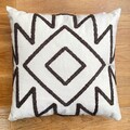 Perna, Enki Organic Woven Punch Pillow With İnsert, 43x43 cm, Bumbac, Maro