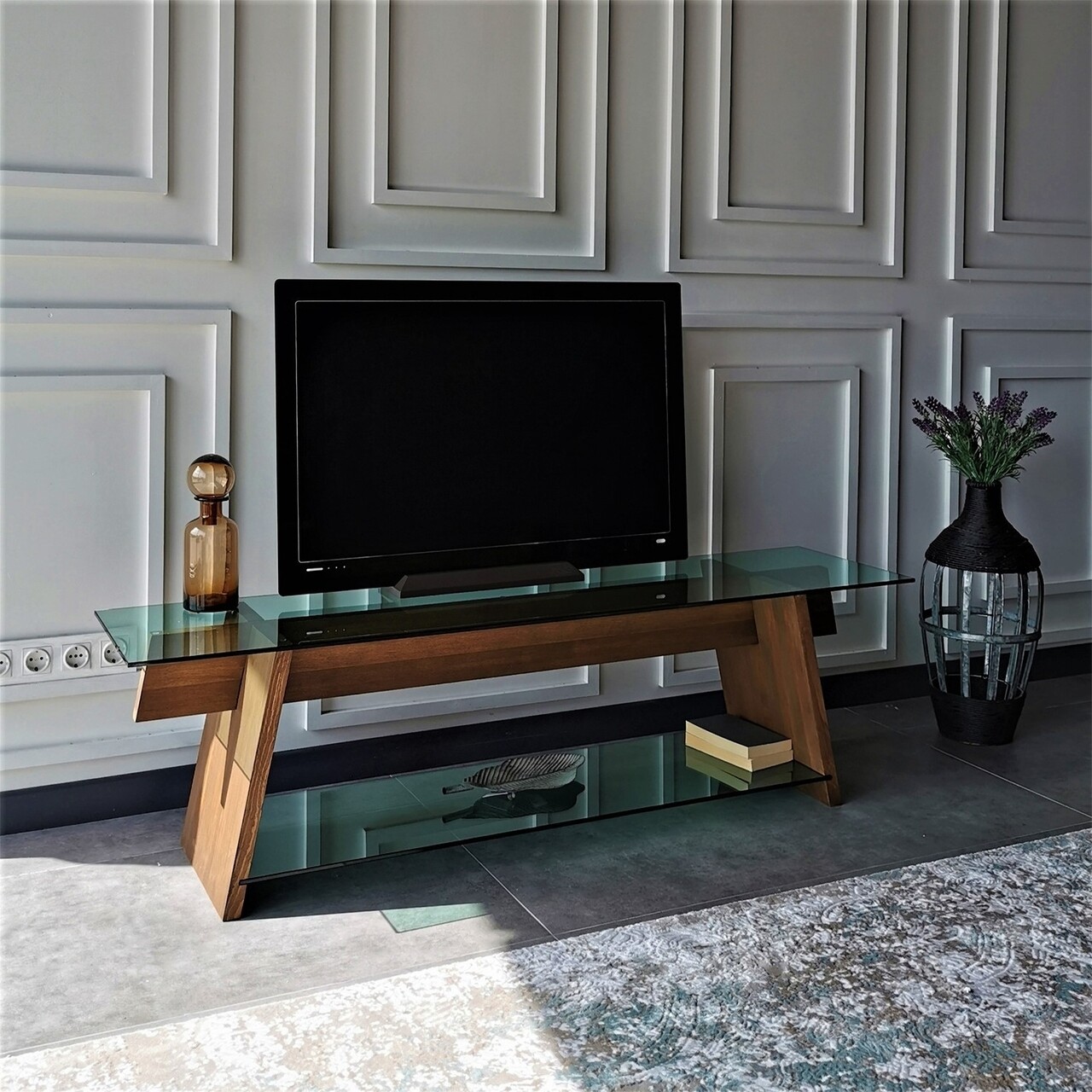 Comoda TV Neostill TV202, 158 x 40 x 45 cm, walnut/verde - 1 | YEO