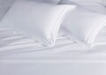 Lenjerie de pat pentru doua persoane, Boutique Percale, 4 piese, amestec bumbac, TC 200, 130 gr/mp, alb