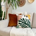 Perna, Lotus Punch Pillow With İnsert, 43x43 cm, Material: 20% in, 80% poliester, Muștar / Gri închis / Pudră / Roz / Verde / Verde de mare