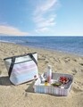 Patura pentru picnic Sand, Iris Barcelona, 38x38 cm, pliabila, impermeabila, poliester