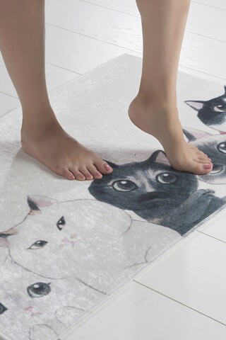 Covoras de baie, Chilai, Angry Cats DJT, 40x60 cm, Micropoliamida, Multicolor
