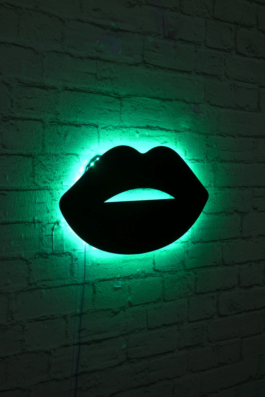 Decoratiune luminoasa LED, Lips 2, MDF, 60 LED-uri, Verde - 1 | YEO