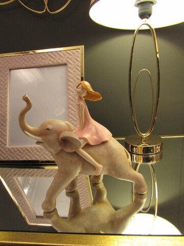 Decoratiune Dolly On Elephant, Mauro Ferretti, 22x10x21 cm, polirasina, roz