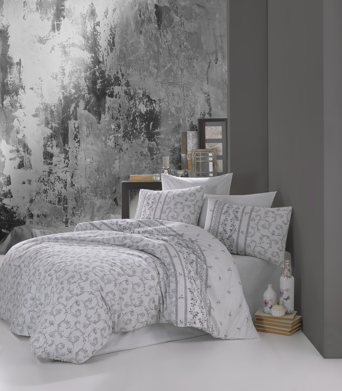 Lenjerie De Pat Dubla Ivy V1, Majoli Home Collection, 4 Piese, 240x260 Cm, Bumbac Ranforce, Gri