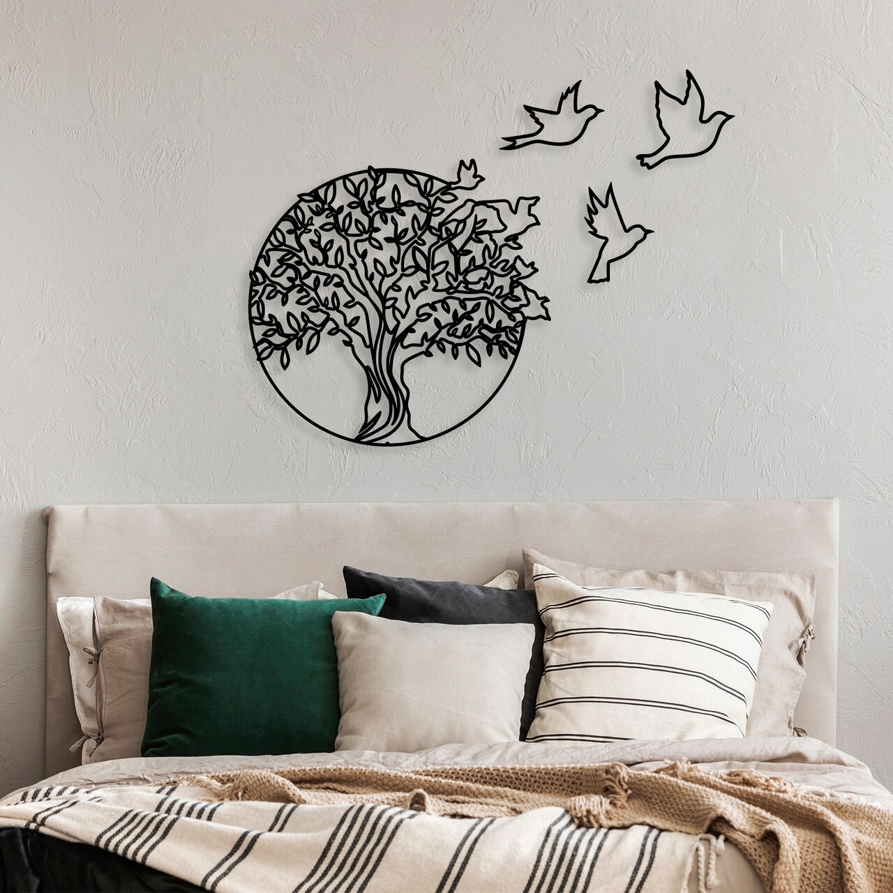 Decoratiune de perete, Tree And Birds 3, Metal, Dimensiune: 61 x 56 cm, Negru - 1 | YEO