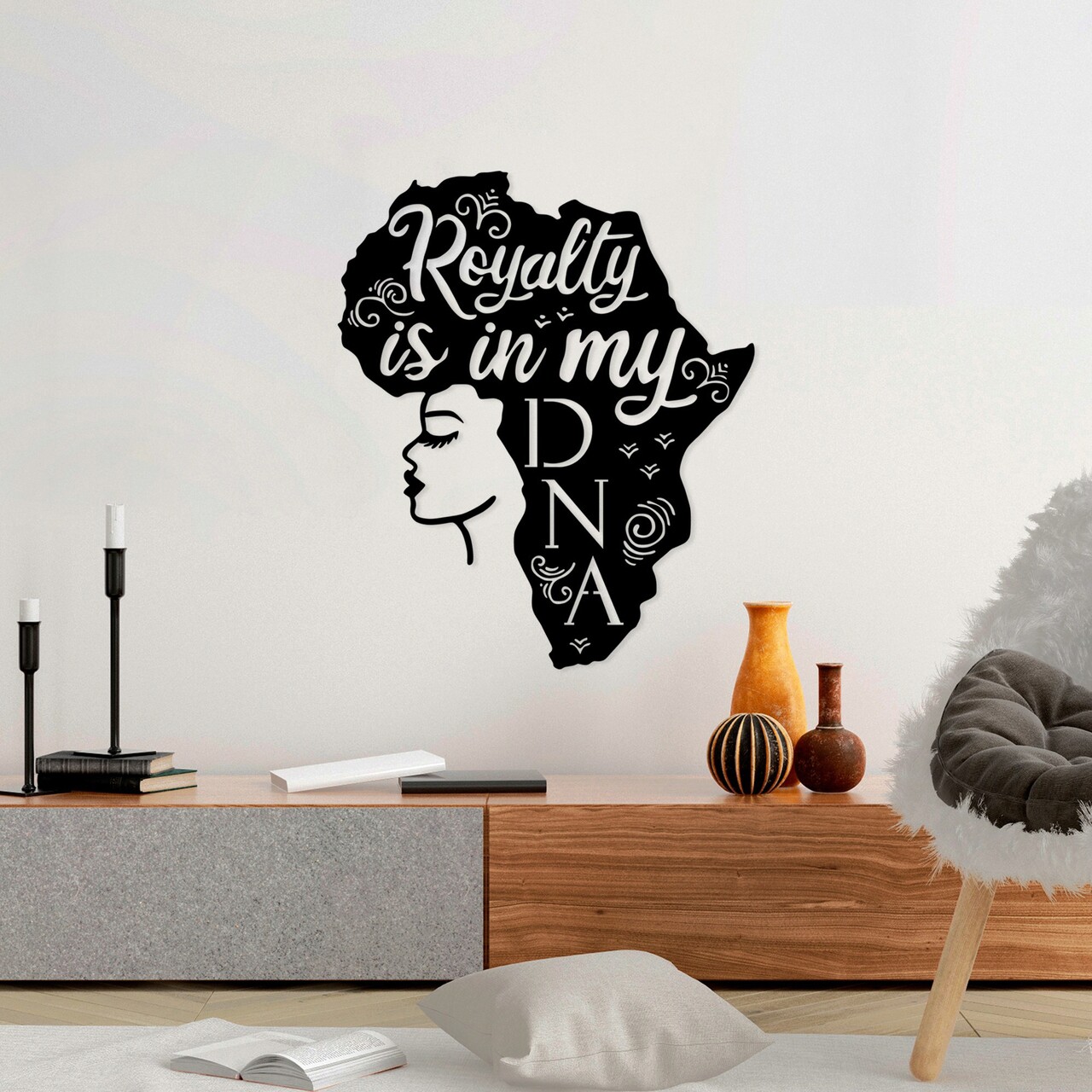 Decoratiune de perete, Royalty Is In My Dna, Metal, Dimensiune: 58 x 70 cm, Negru