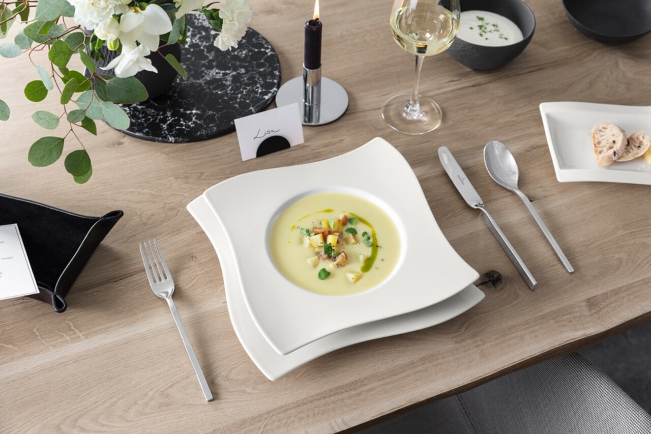 Farfurie adanca NewWave, Villeroy & Boch, 24.5x24.5x4.5 cm, 340 ml, portelan premium, alb