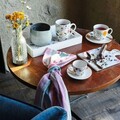 Set 6 cesti de cafea cu farfurie Iris Audrey, Tognana Porcellane, 80 ml, portelan New Bone China, multicolor